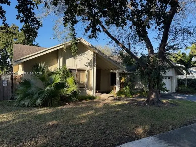 14241 SW 106th Ter, Miami, FL 33186 - #2