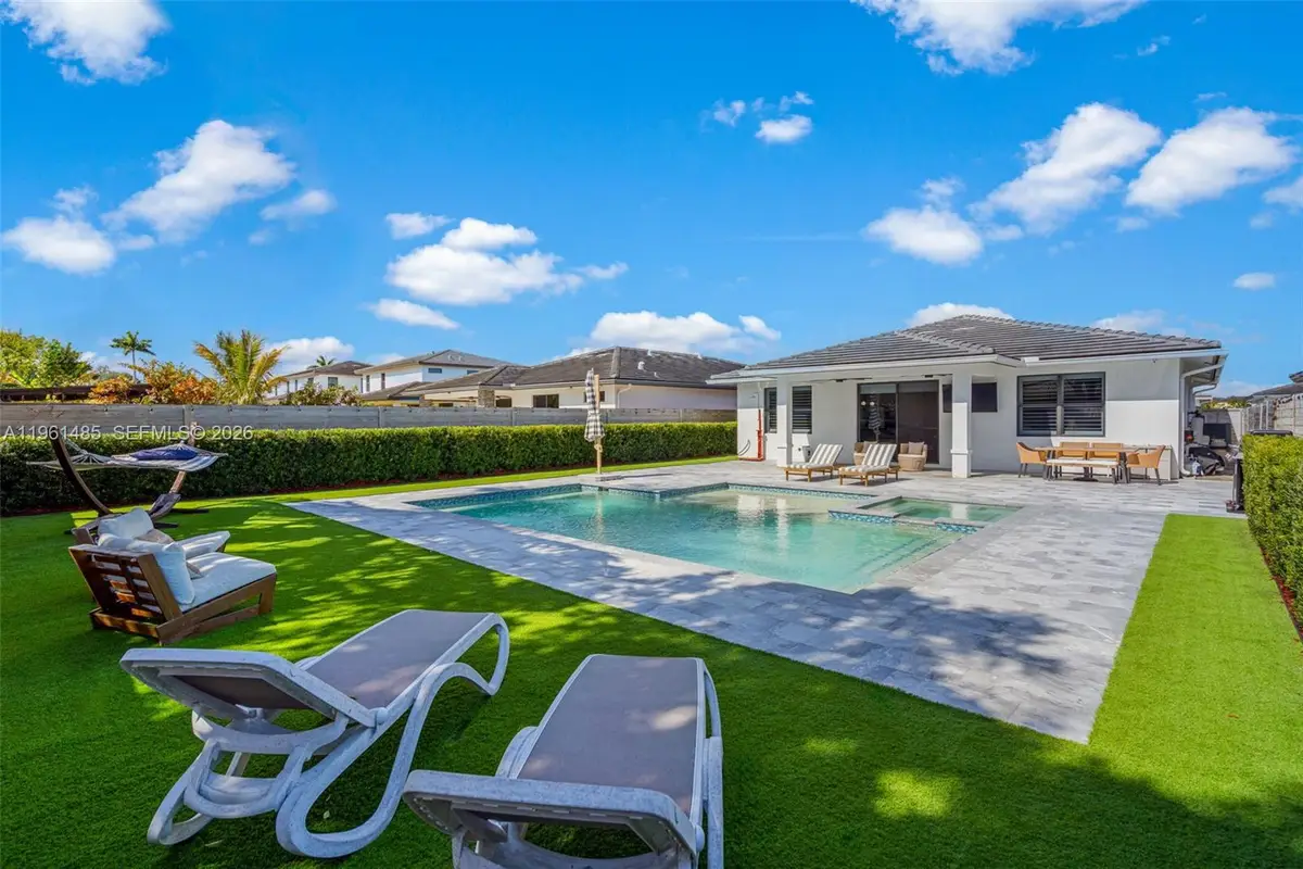 2872 SE 3rd St, Homestead, FL 33033 - #1