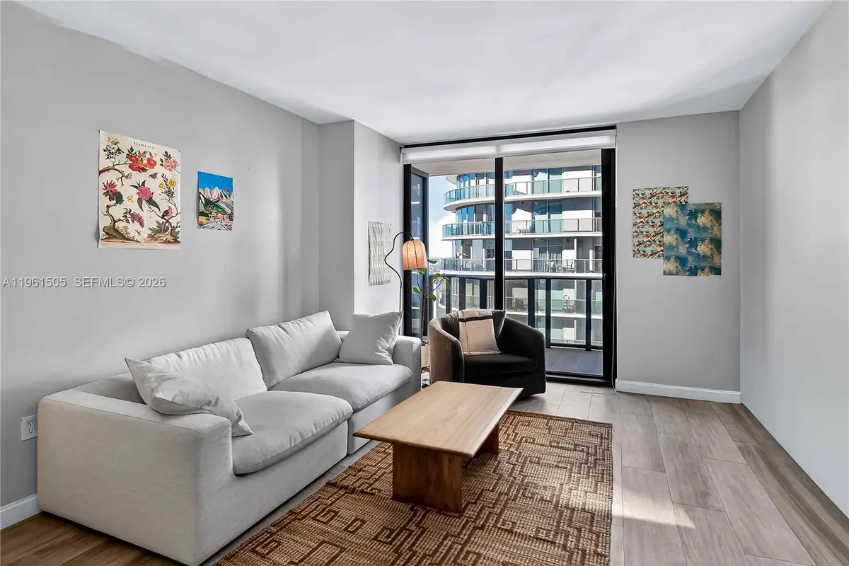 45 SW 9th St #3807, Miami, FL 33130 - #1