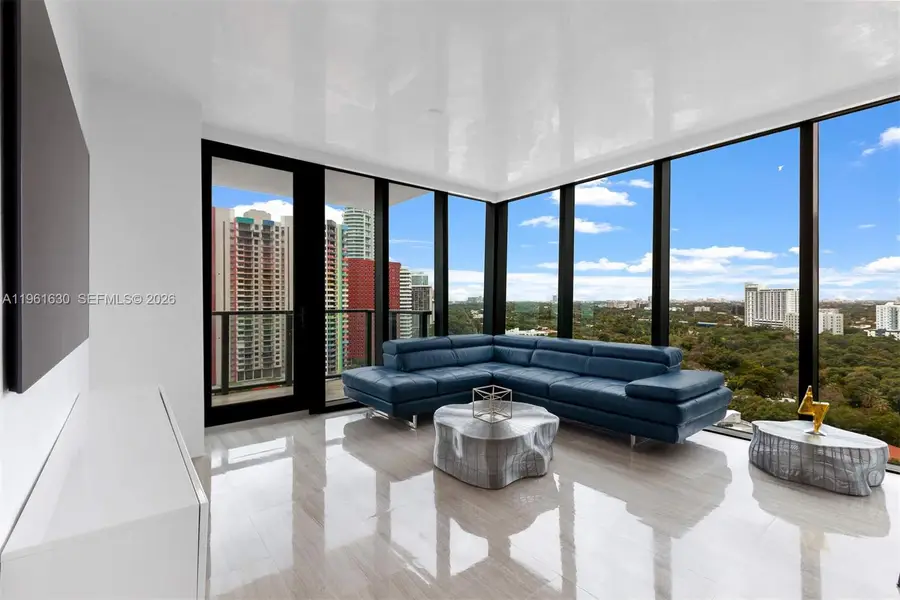 1451 Brickell Ave #1604, Miami, FL 33131 - Image #2