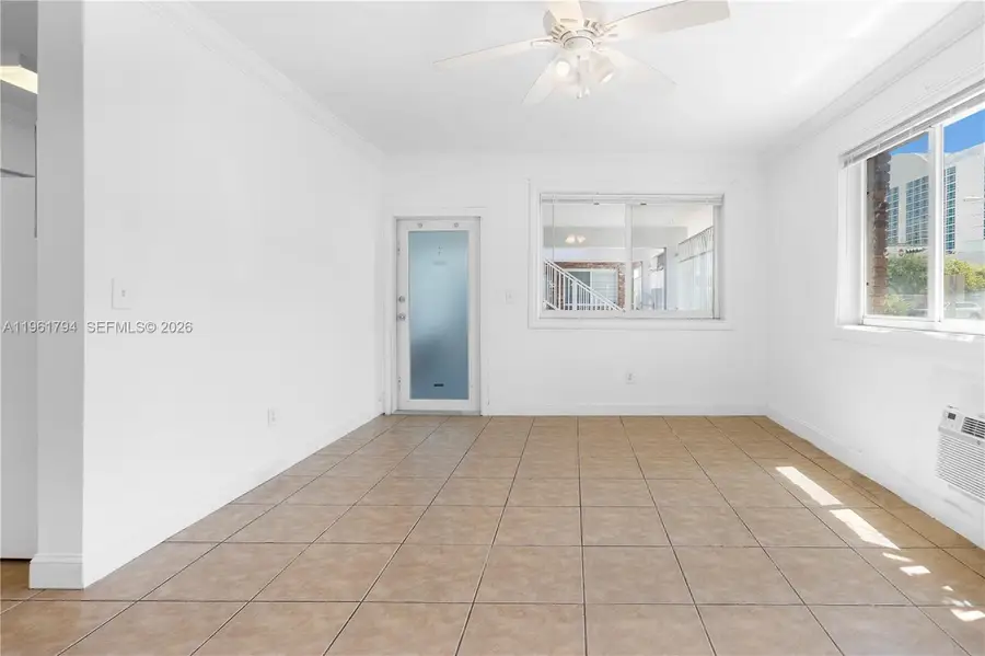 315 69th St #112, Miami Beach, FL 33141 - Image #3