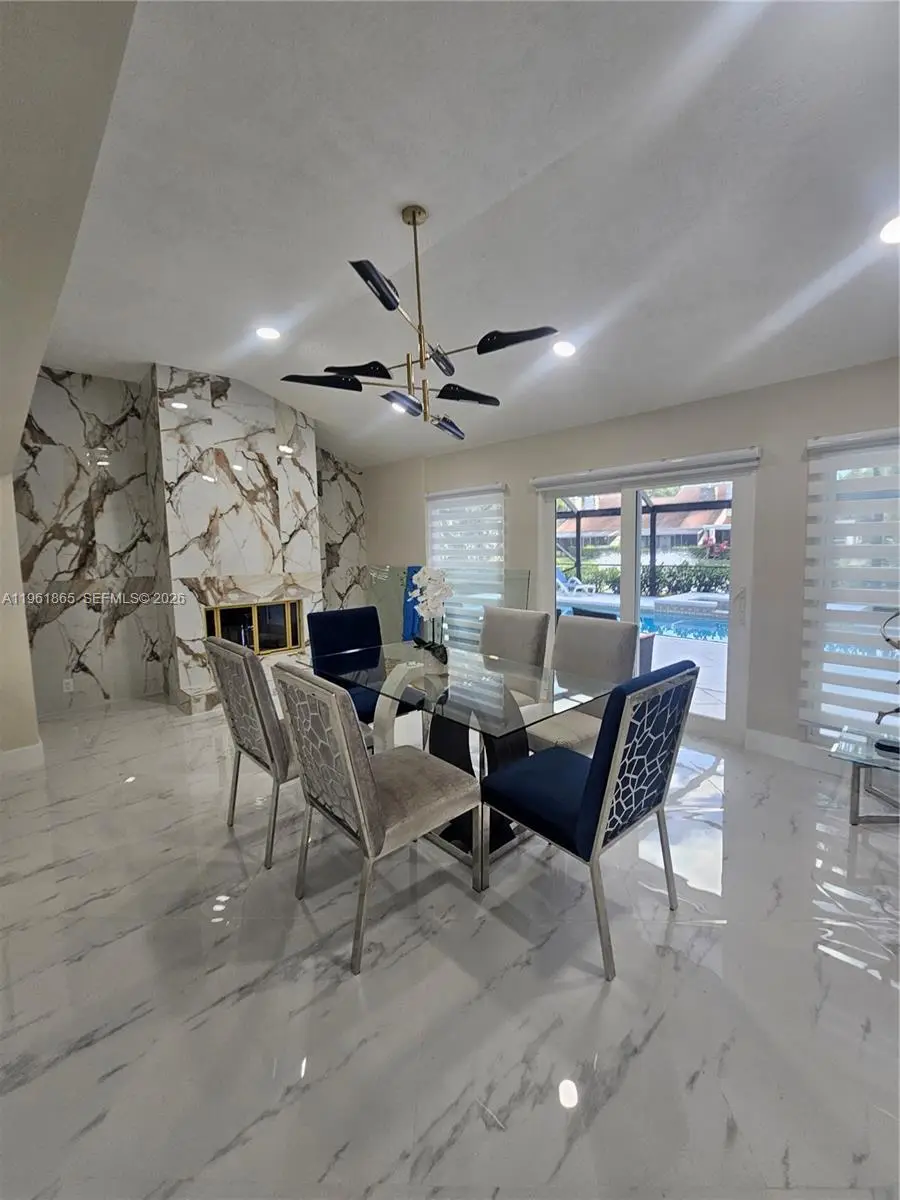 4 Alford Ct, Palm Beach Gardens, FL 33418 - #3