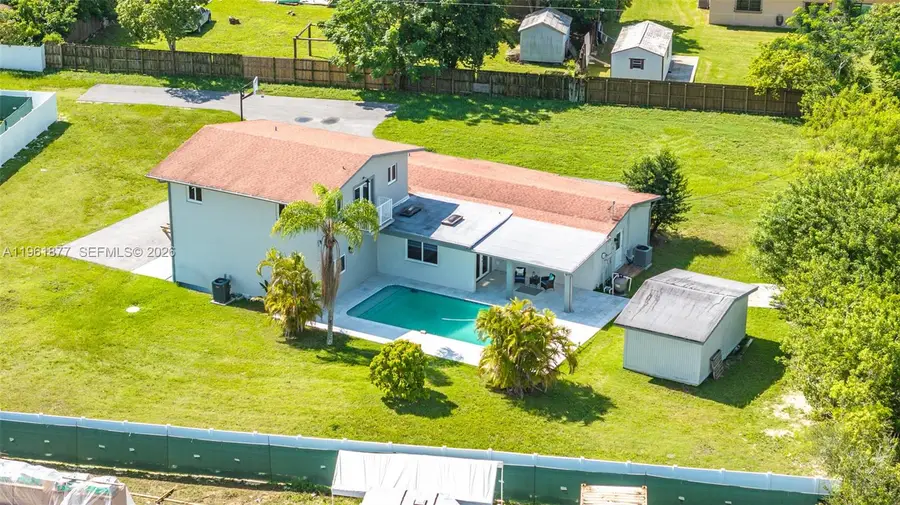 19450 SW 125th Ave, Miami, FL 33177 - #2