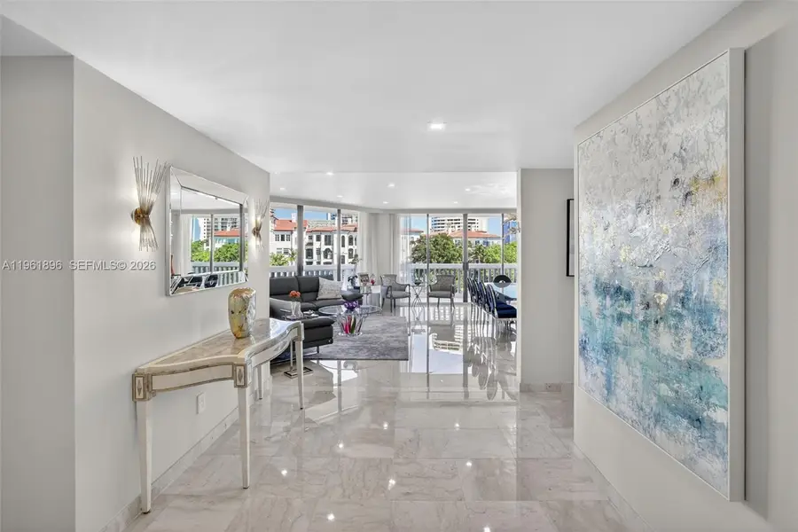 2000 Island Blvd #401, Aventura, FL 33160 - #2