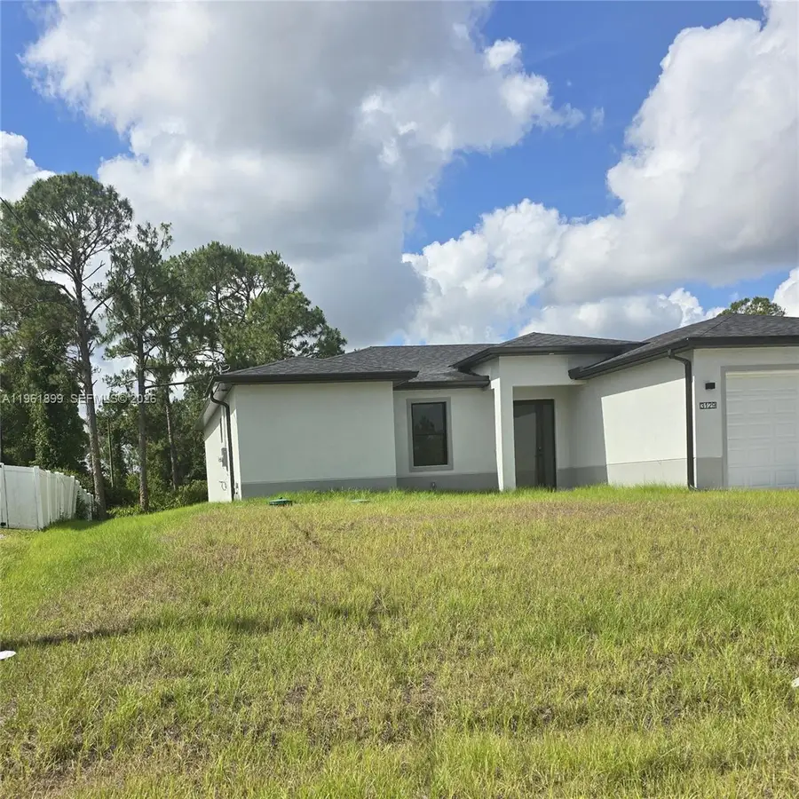 2609 53rd St W, Lehigh Acres, FL 33971 - #2