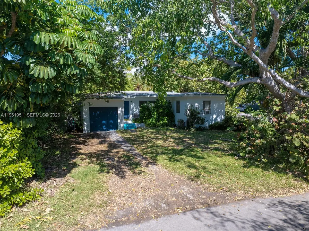 301 Redwood Ln, Key Biscayne, FL 33149 - #1