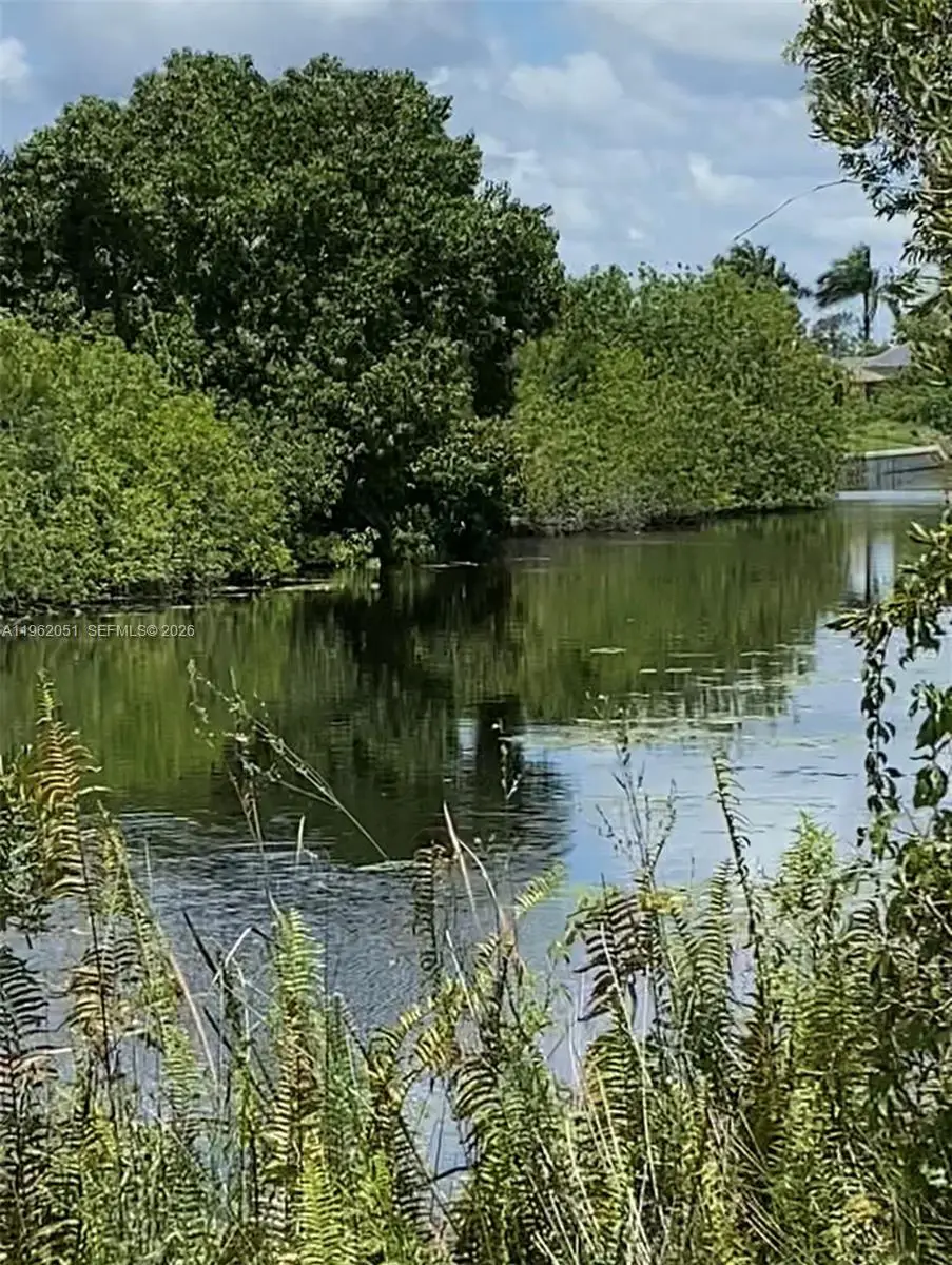 2 NW 13th Pl, Cape Coral, FL 33993 - #1