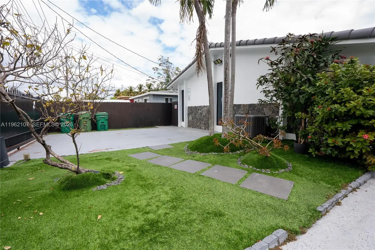 1851-1853 NW 22nd Pl, Miami, FL 33125 - #1