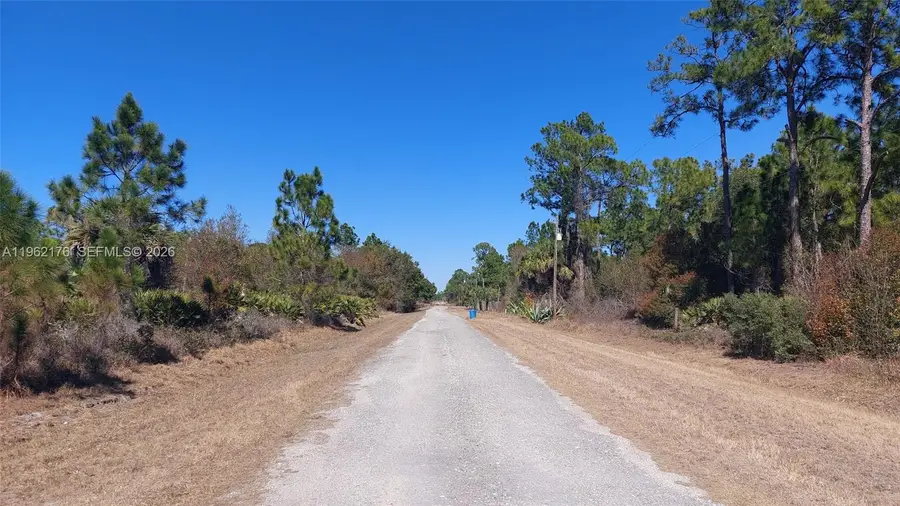 665 S Palm St, Clewiston, FL 33440 - #2