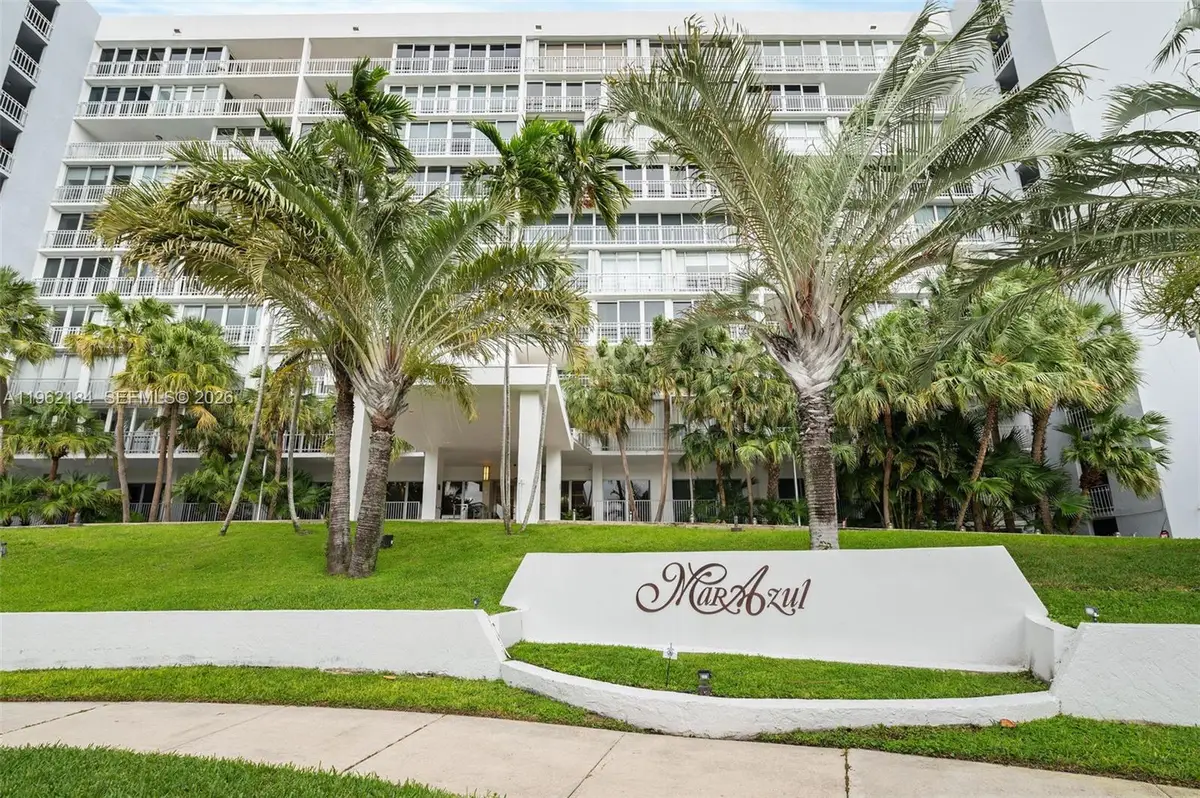 600 Grapetree Dr #3DS, Key Biscayne, FL 33149 - #1