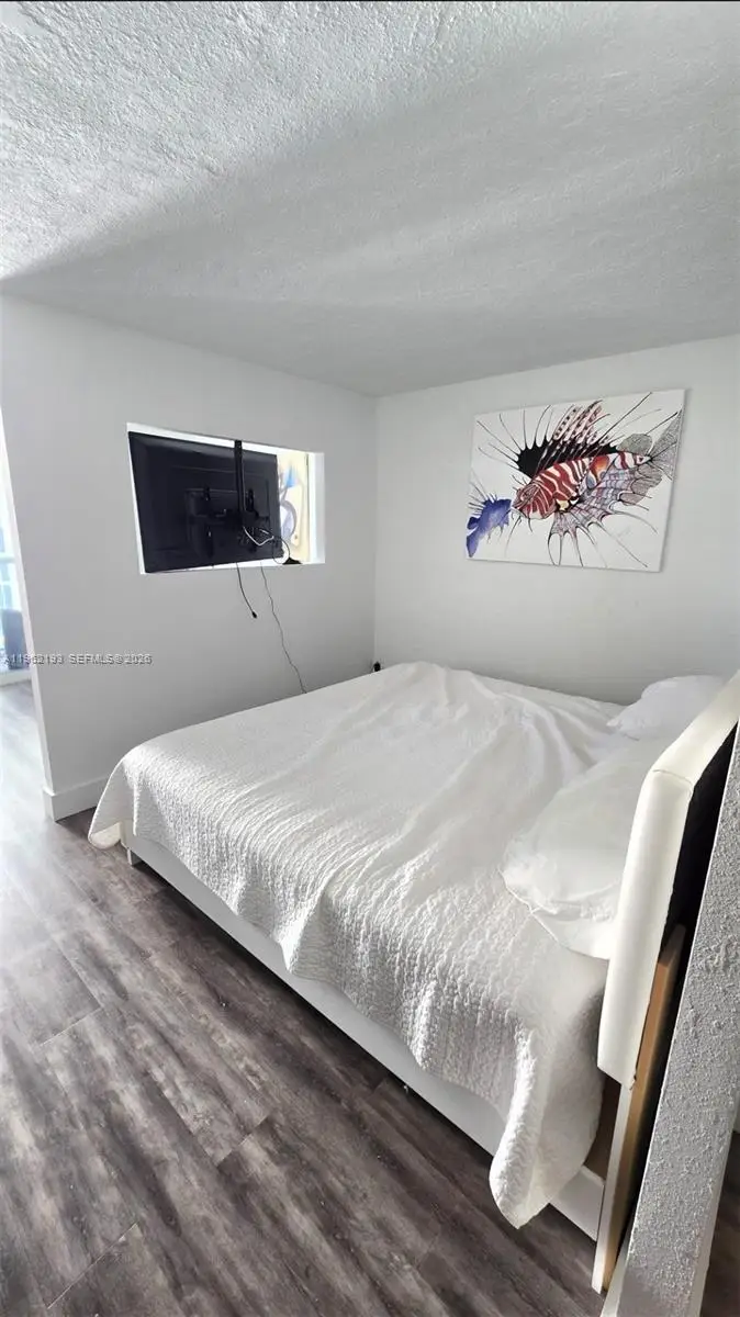 19201 Collins Ave #1124, Sunny Isles Beach, FL 33160 - #3