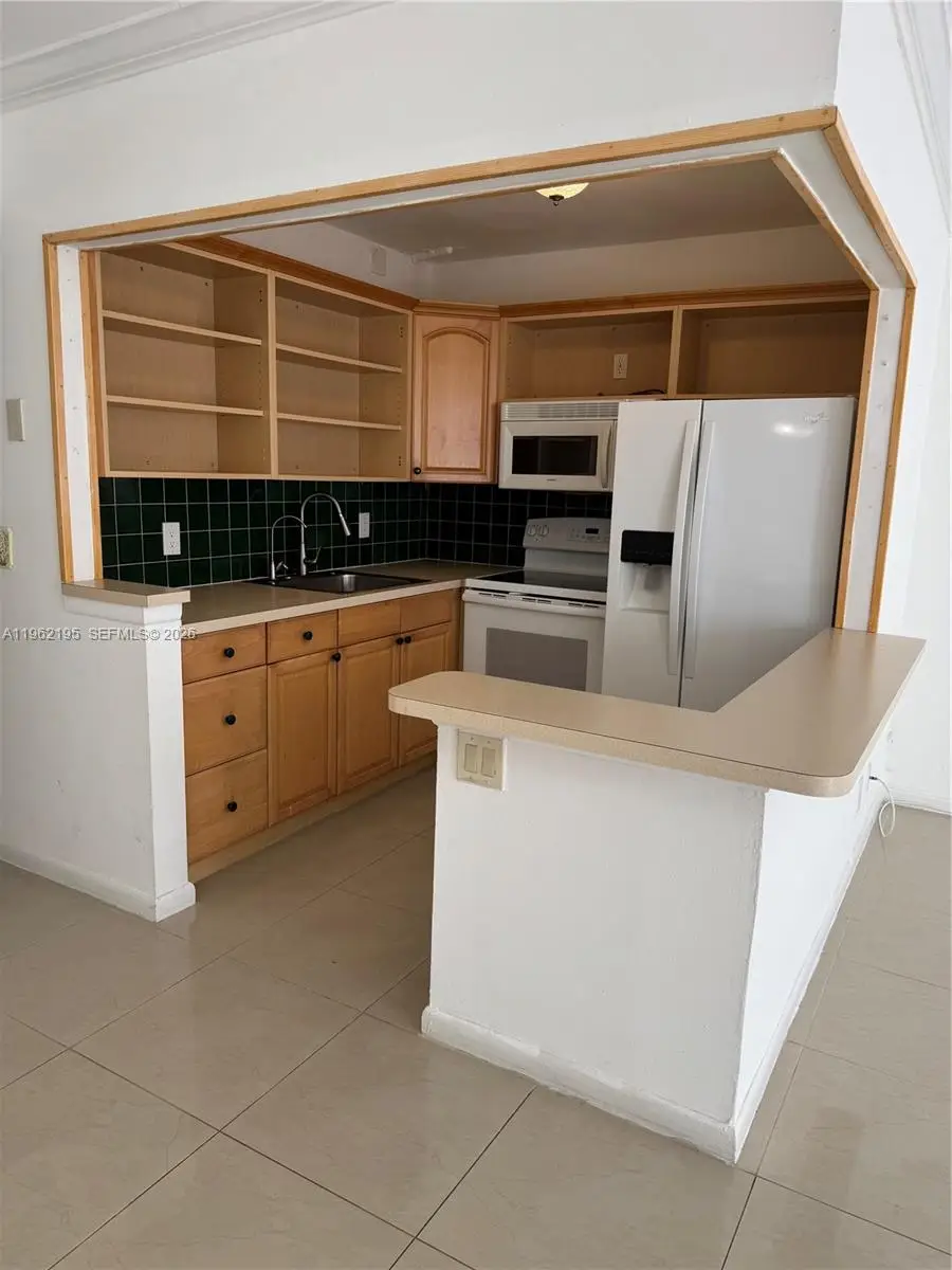 162 Westbury J #162, Deerfield Beach, FL 33442 - #2