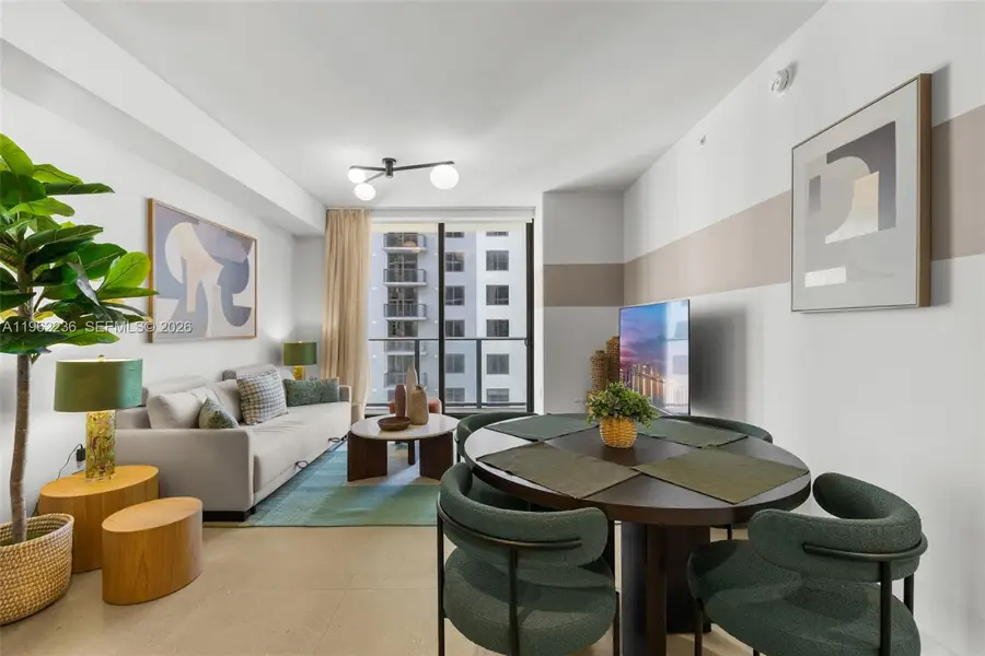 11 NE 6th St #1611, Miami, FL 33132 - #3