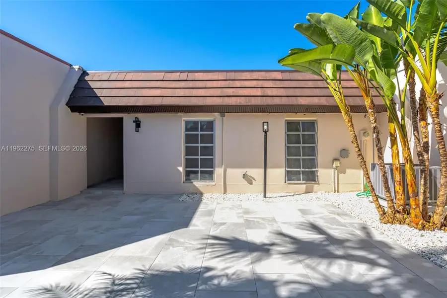 7412 Big Cypress Dr, Miami Lakes, FL 33014 - #3