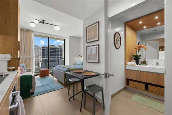 11 NE 6th St #1615, Miami, FL 33132