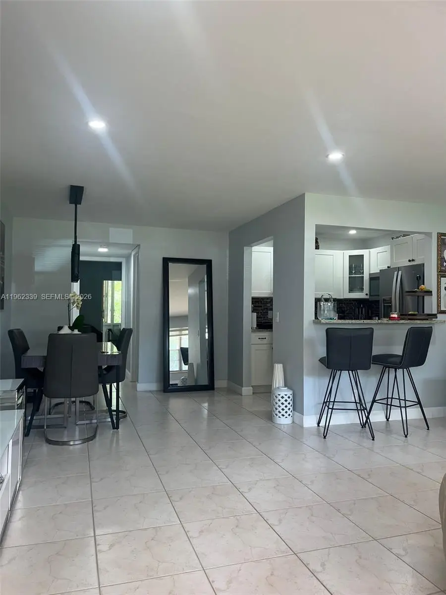 35 Camden #B, West Palm Beach, FL 33417 - Image #2