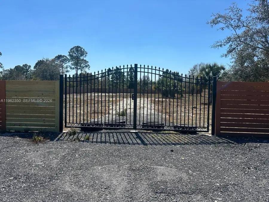 648 Hunting Club Ave, Clewiston, FL 33440 - #2