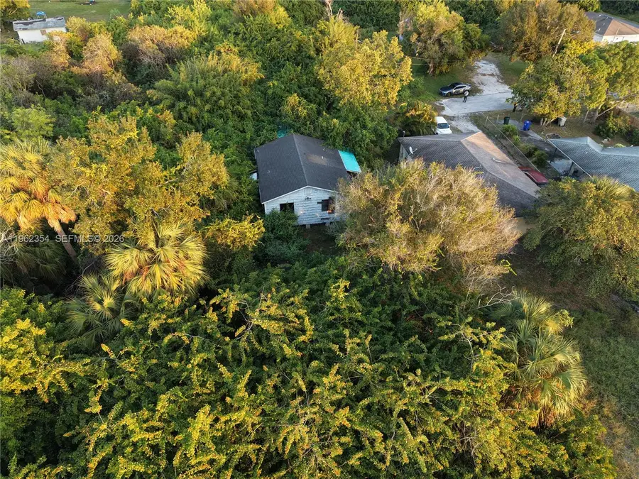 4275 24th Ct, Vero Beach, FL 32967 - #3