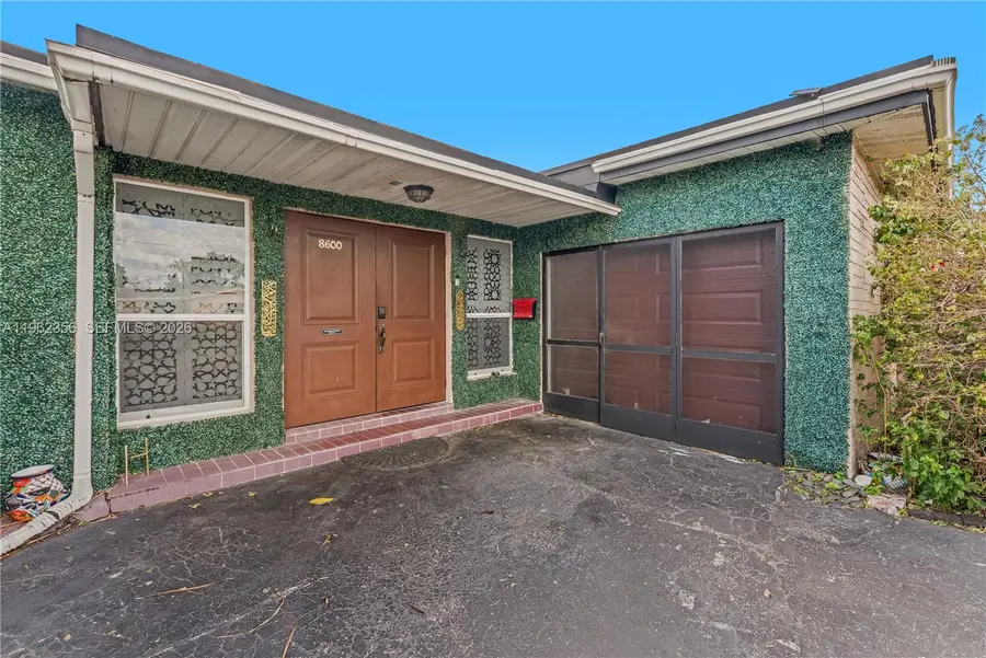 8600 NW 25th Ct, Sunrise, FL 33322 - #3