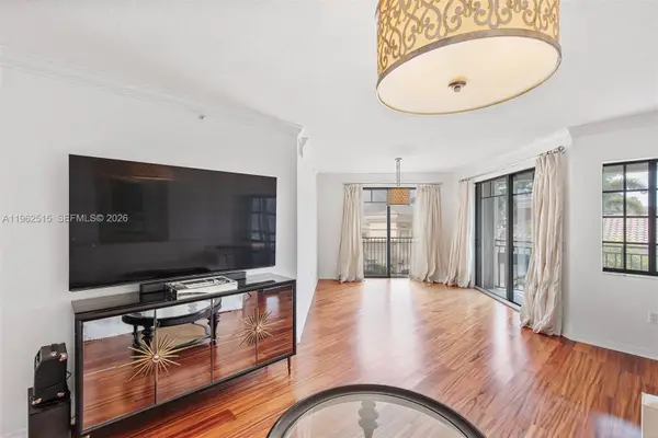 4883 Pga Blvd #210, Palm Beach Gardens, FL 33418