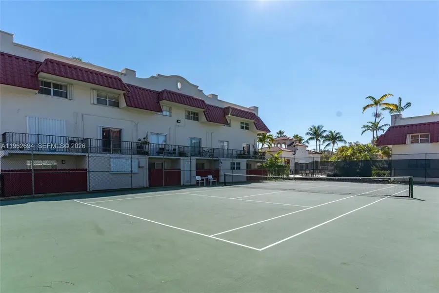 6705 N Kendall Dr #306, Pinecrest, FL 33156 - Image #2