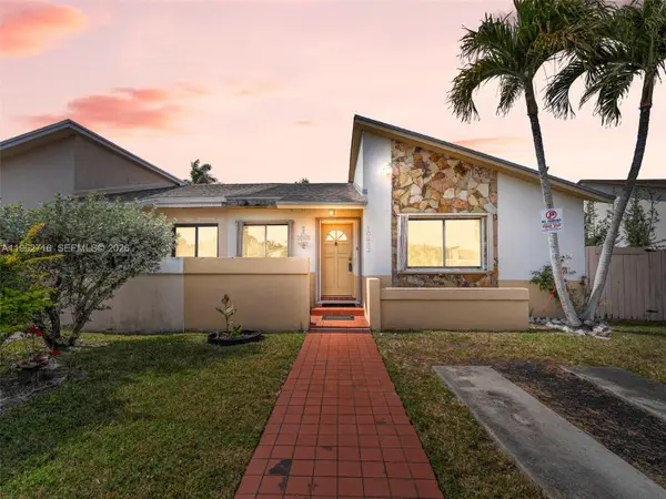 10832 SW 146th Pl, Miami, FL 33186