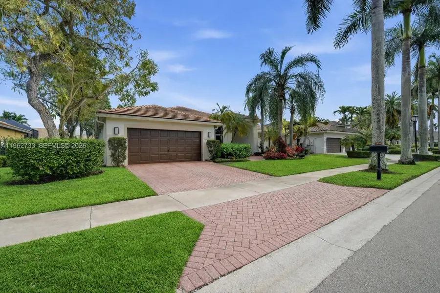 2562 Eagle Run Ln, Weston, FL 33327 - #3