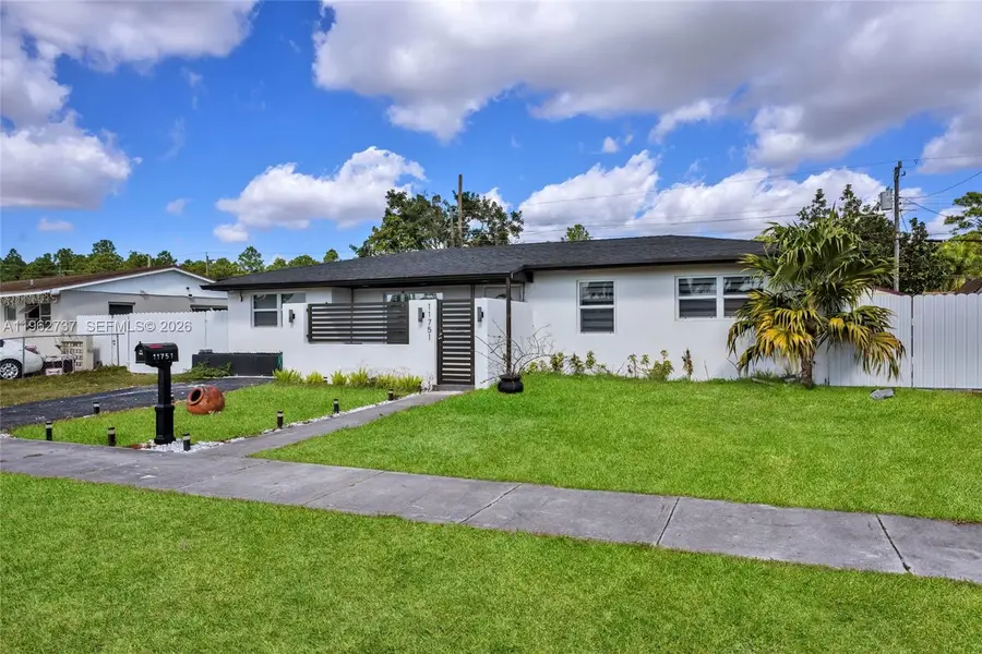 11751 SW 168th Ter, Miami, FL 33177 - Image #2