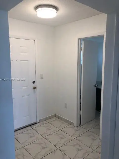 1201 NE 191st St #G411, Miami, FL 33179 - #1