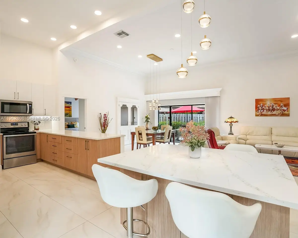 413 Leslie Dr, Hallandale Beach, FL 33009 - #1