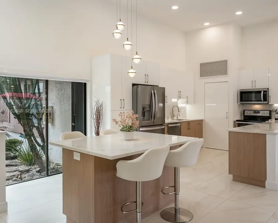 413 Leslie Dr, Hallandale Beach, FL 33009 - #2