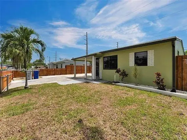 2730 NE 16th Ave, Pompano Beach, FL 33064