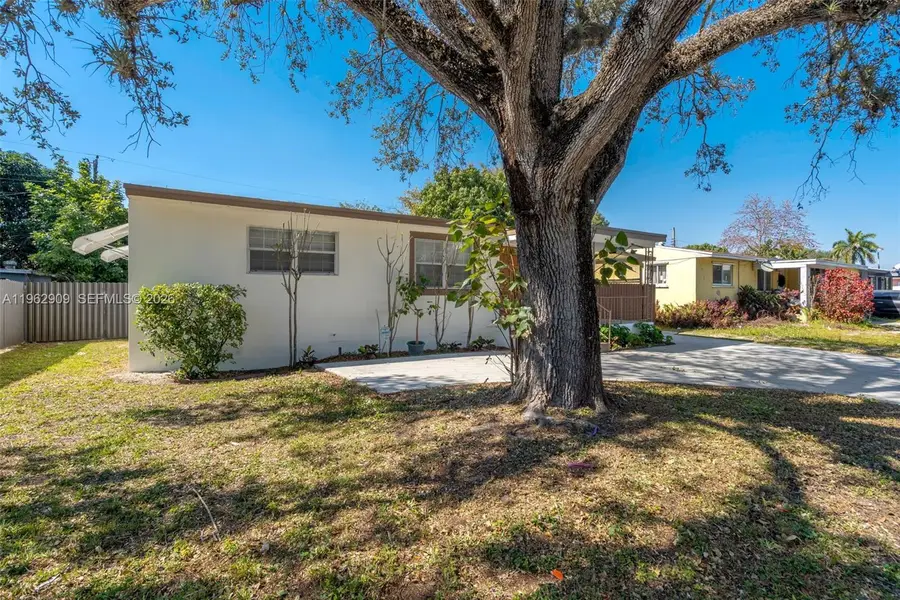 16350 NW 37th Ave, Miami Gardens, FL 33054 - #3