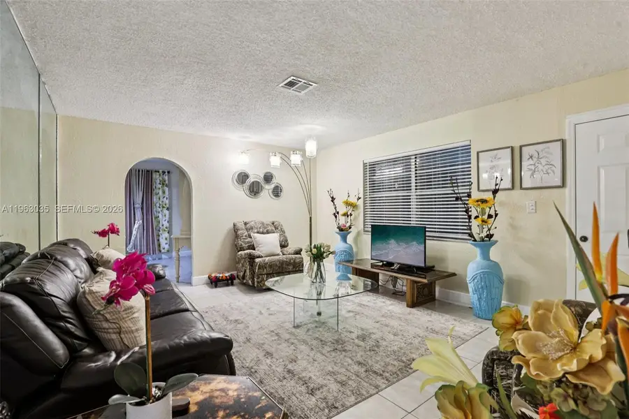 3398 NW 212th St, Miami Gardens, FL 33056 - #3