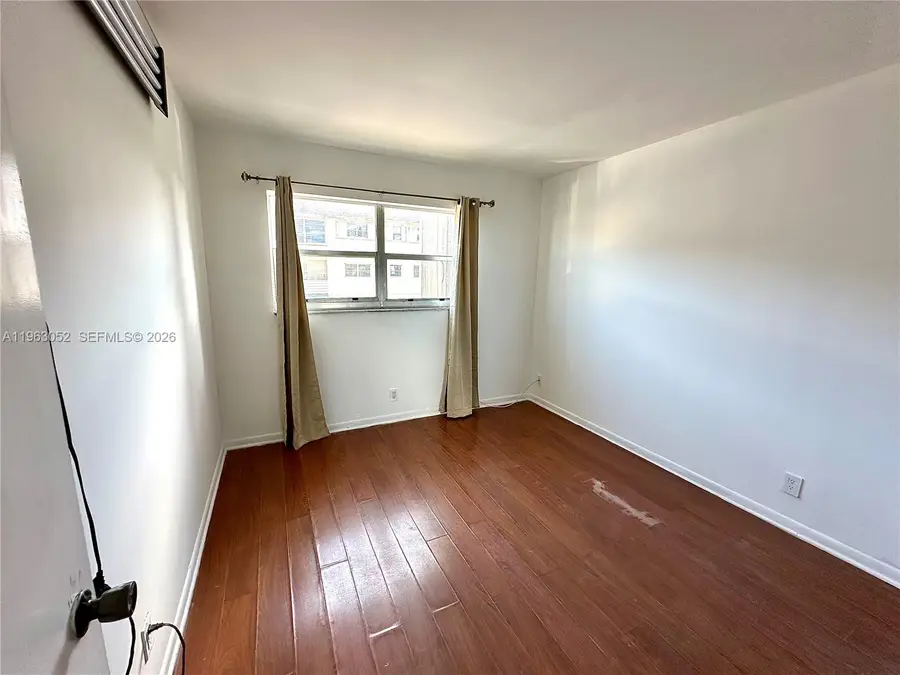 4043 NW 16th St #204, Lauderhill, FL 33313 - #3