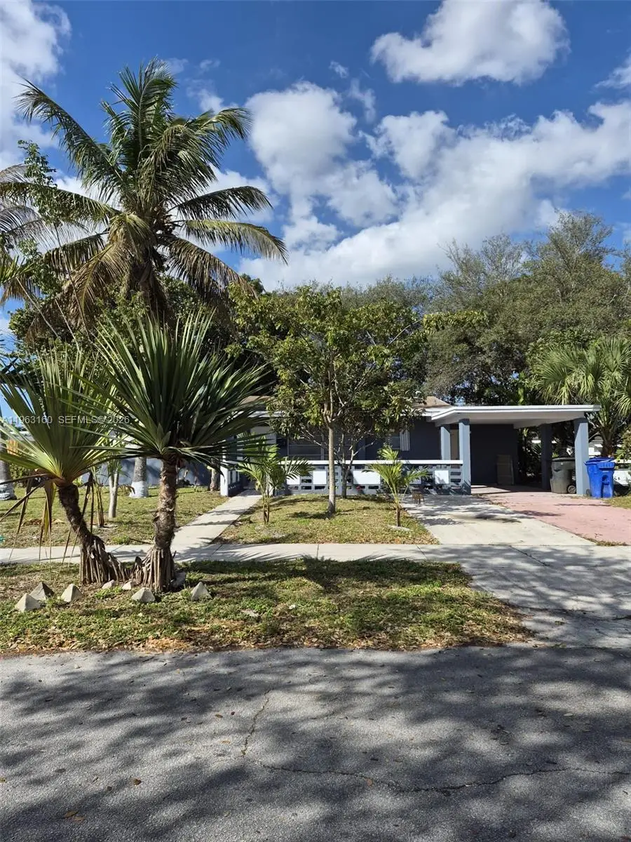 1711 NW 27th Ter, Fort Lauderdale, FL 33311 - #1