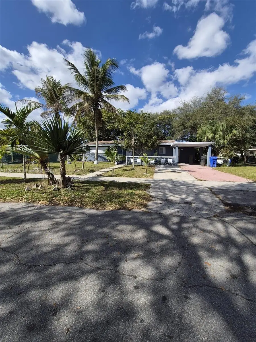 1711 NW 27th Ter, Fort Lauderdale, FL 33311 - #2