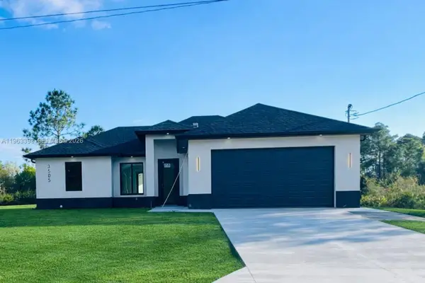 3505 57th St, Lehigh Acres, FL 33971