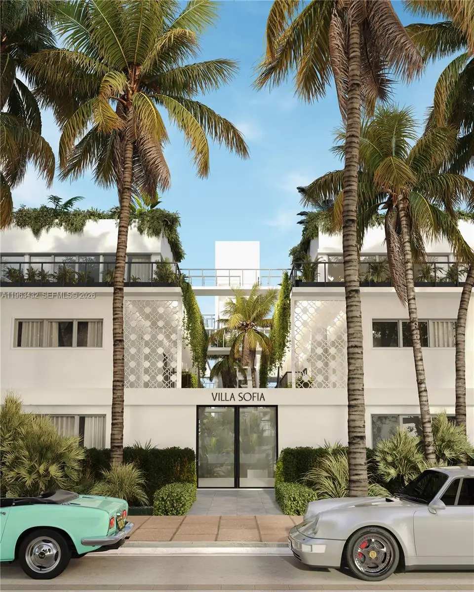 260 Collins Ave #204, Miami Beach, FL 33139 - #1