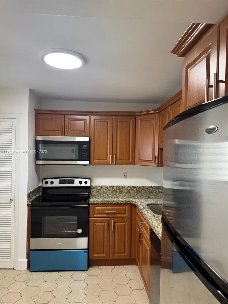 1401 NE 191st St #D108, Miami, FL 33179 - #1
