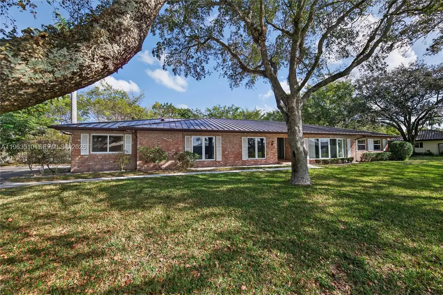 6621 E Tropical Way, Plantation, FL 33317 - #3