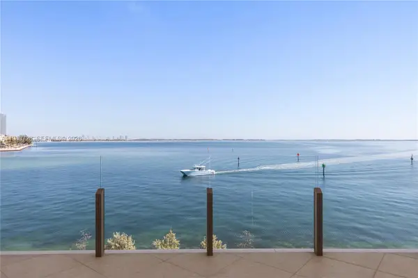 5 Grove Isle Dr #M303, Miami, FL 33133