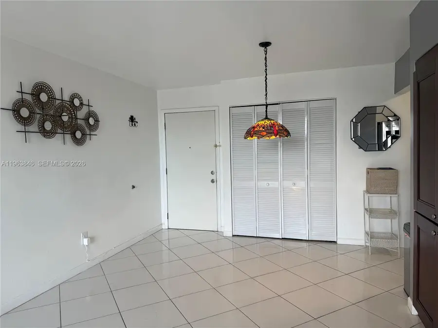 8821 W Flagler St #411, Miami, FL 33174 - #3