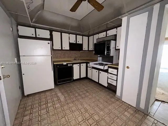 4751 NW 21st St #114, Lauderhill, FL 33313 - #3