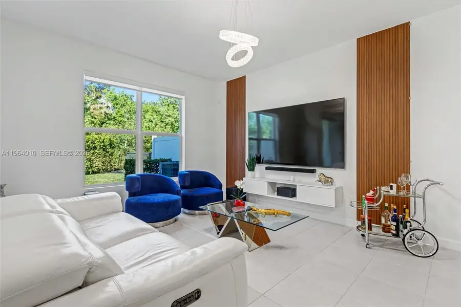 4303 Hammock Grove Dr, Lake Worth, FL 33467 - #2