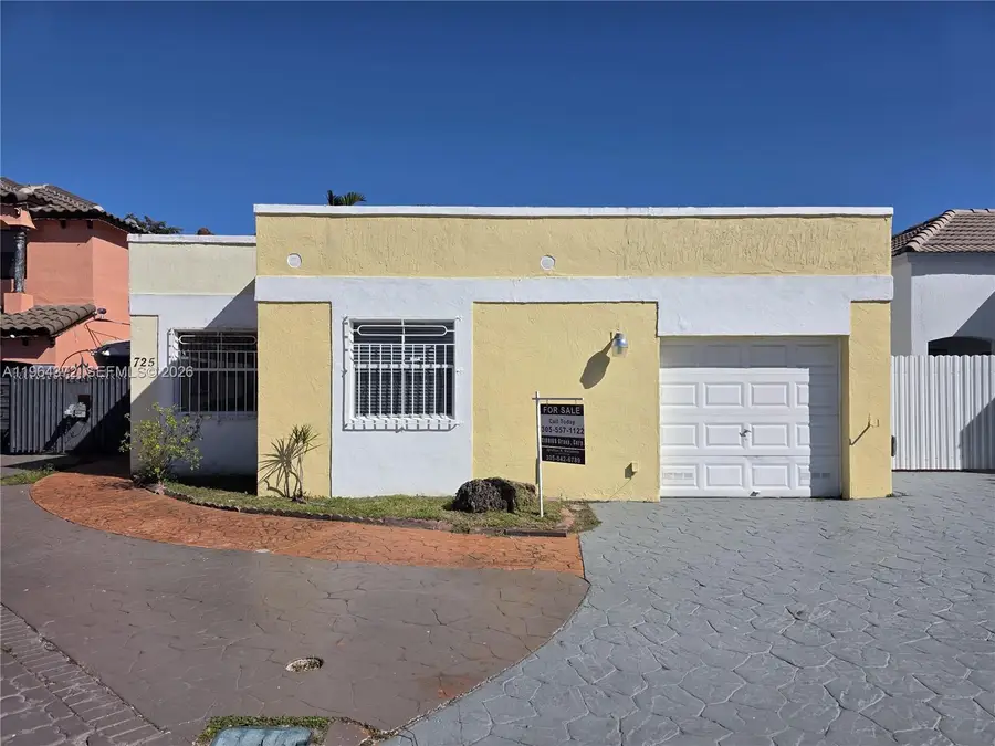 725 NW 123rd Ave, Miami, FL 33182 - #2
