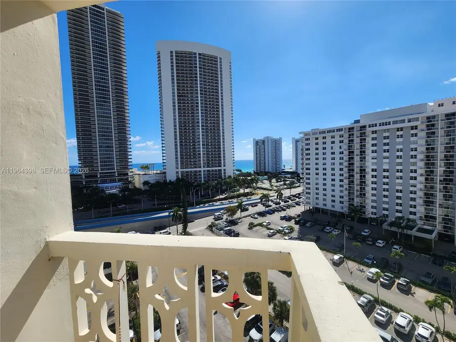 1825 S Ocean Dr #PH 9, Hallandale Beach, FL 33009 - #3