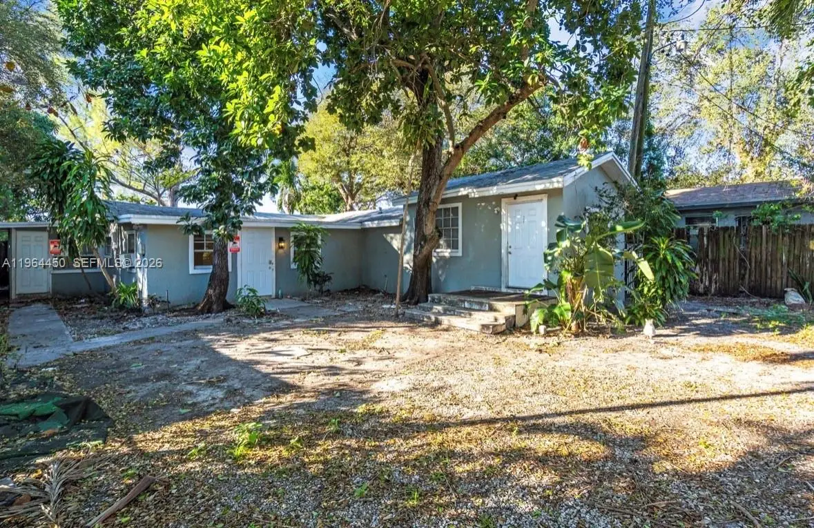 914 NW 80th St, Miami, FL 33150 - #1