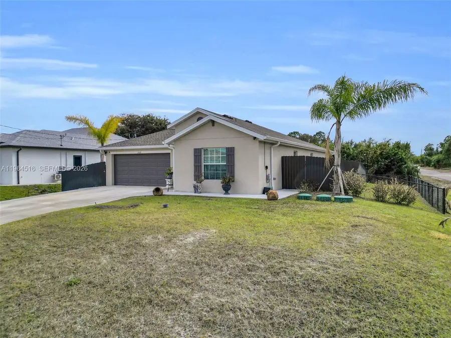 2707 2nd St Sw, Lehigh Acres, FL 33976 - #2