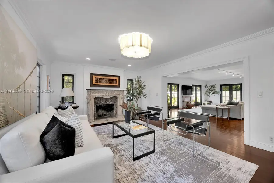 1648 Nocatee Dr, Miami, FL 33133 - #2